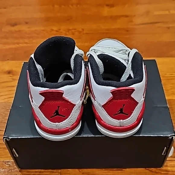 Jordan 4 Retro Red Cement - Picture 7 of 10